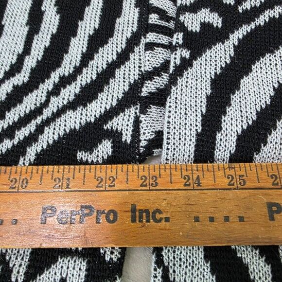 Laura Lorani Sweater Black White Geometric Print Wool Blend Long Sleeve No Size - Picture 4 of 10